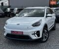 Киа Niro 2020 в Львове на Automoto.ua Белый Киа Niro, объемом двигателя 0 л и пробегом 95 тыс. км за 20450 $, фото 1 на Automoto.ua