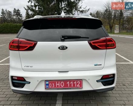 Белый Киа Niro, объемом двигателя 0 л и пробегом 146 тыс. км за 19799 $, фото 9 на Automoto.ua
