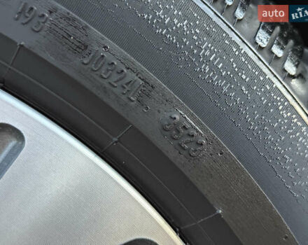 Белый Киа Niro, объемом двигателя 0 л и пробегом 152 тыс. км за 18200 $, фото 48 на Automoto.ua