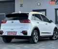 Білий Кіа Niro, об'ємом двигуна 0 л та пробігом 62 тис. км за 19500 $, фото 25 на Automoto.ua