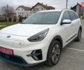 Білий Кіа Niro, об'ємом двигуна 0 л та пробігом 127 тис. км за 19999 $, фото 8 на Automoto.ua
