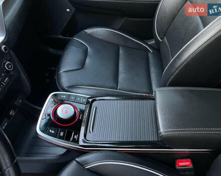 Киа Niro 2020 в Луцке на Automoto.ua Белый Киа Niro, объемом двигателя 0 л и пробегом 148 тыс. км за 19900 $, фото 14 на Automoto.ua