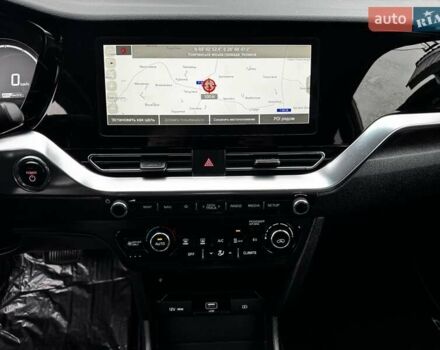 Белый Киа Niro, объемом двигателя 0 л и пробегом 160 тыс. км за 18850 $, фото 25 на Automoto.ua