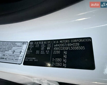 Белый Киа Niro, объемом двигателя 0 л и пробегом 130 тыс. км за 20999 $, фото 38 на Automoto.ua