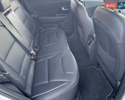 Белый Киа Niro, объемом двигателя 0 л и пробегом 130 тыс. км за 20999 $, фото 29 на Automoto.ua