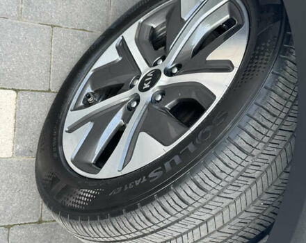 Білий Кіа Niro, об'ємом двигуна 0 л та пробігом 62 тис. км за 19500 $, фото 14 на Automoto.ua