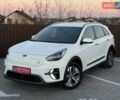 Белый Киа Niro, объемом двигателя 0 л и пробегом 114 тыс. км за 19350 $, фото 3 на Automoto.ua