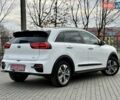Білий Кіа Niro, об'ємом двигуна 0 л та пробігом 89 тис. км за 18950 $, фото 19 на Automoto.ua