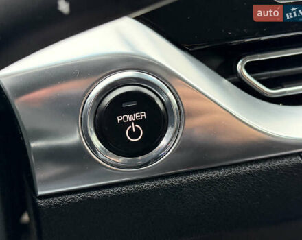 Білий Кіа Niro, об'ємом двигуна 0 л та пробігом 141 тис. км за 19499 $, фото 44 на Automoto.ua