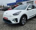 Білий Кіа Niro, об'ємом двигуна 0 л та пробігом 122 тис. км за 18400 $, фото 1 на Automoto.ua