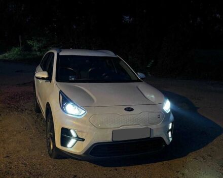Белый Киа Niro, объемом двигателя 0 л и пробегом 72 тыс. км за 10600 $, фото 10 на Automoto.ua
