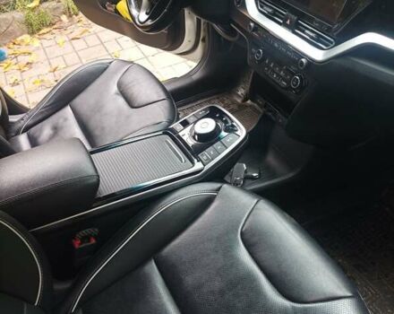 Белый Киа Niro, объемом двигателя 0 л и пробегом 200 тыс. км за 19000 $, фото 6 на Automoto.ua