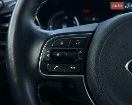 Білий Кіа Niro, об'ємом двигуна 0 л та пробігом 62 тис. км за 24400 $, фото 38 на Automoto.ua