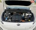 Білий Кіа Niro, об'ємом двигуна 0 л та пробігом 89 тис. км за 18950 $, фото 111 на Automoto.ua