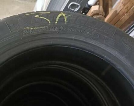 Белый Киа Niro, объемом двигателя 0 л и пробегом 144 тыс. км за 18800 $, фото 4 на Automoto.ua