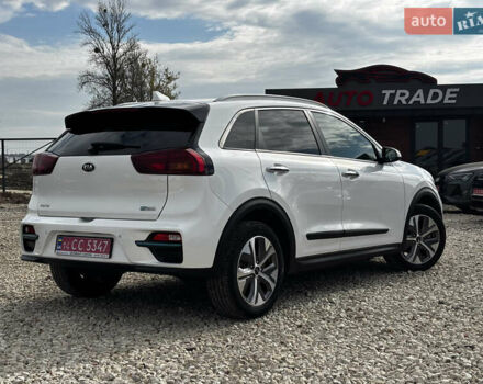 Белый Киа Niro, объемом двигателя 0 л и пробегом 141 тыс. км за 19100 $, фото 13 на Automoto.ua