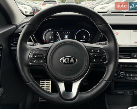 Белый Киа Niro, объемом двигателя 0 л и пробегом 54 тыс. км за 24700 $, фото 47 на Automoto.ua