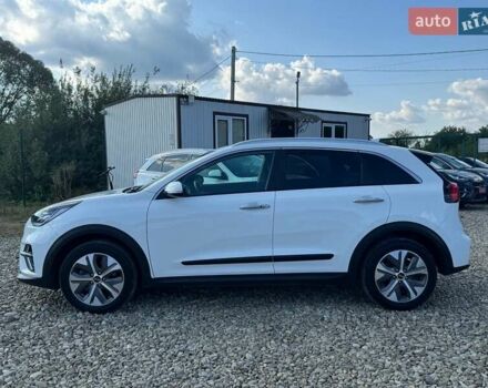 Белый Киа Niro, объемом двигателя 0 л и пробегом 59 тыс. км за 22800 $, фото 11 на Automoto.ua