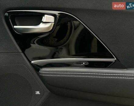 Белый Киа Niro, объемом двигателя 0 л и пробегом 62 тыс. км за 23500 $, фото 90 на Automoto.ua