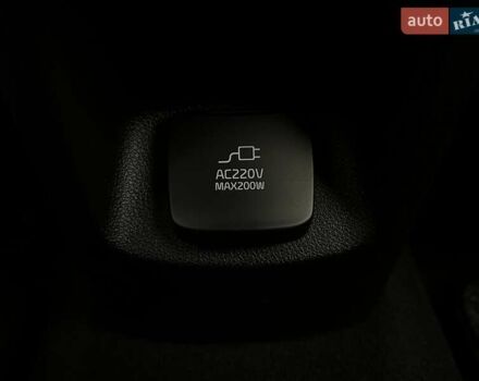 Білий Кіа Niro, об'ємом двигуна 0 л та пробігом 35 тис. км за 24400 $, фото 17 на Automoto.ua