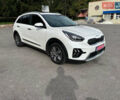 Белый Киа Niro, объемом двигателя 1.6 л и пробегом 40 тыс. км за 25150 $, фото 3 на Automoto.ua