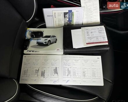 Белый Киа Niro, объемом двигателя 0 л и пробегом 160 тыс. км за 19400 $, фото 65 на Automoto.ua