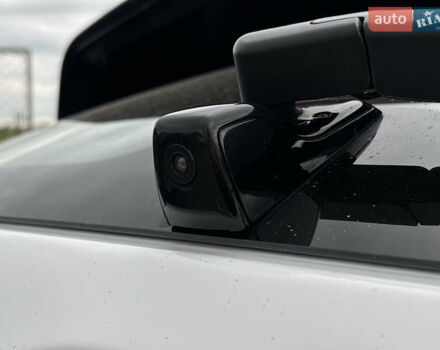 Белый Киа Niro, объемом двигателя 0 л и пробегом 98 тыс. км за 19550 $, фото 33 на Automoto.ua