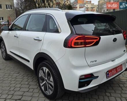 Белый Киа Niro, объемом двигателя 0 л и пробегом 149 тыс. км за 17499 $, фото 10 на Automoto.ua