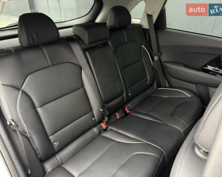Белый Киа Niro, объемом двигателя 0 л и пробегом 51 тыс. км за 24200 $, фото 77 на Automoto.ua