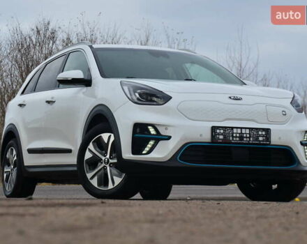 Белый Киа Niro, объемом двигателя 0 л и пробегом 73 тыс. км за 19548 $, фото 22 на Automoto.ua