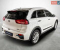 Белый Киа Niro, объемом двигателя 0 л и пробегом 129 тыс. км за 20032 $, фото 7 на Automoto.ua