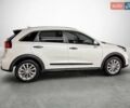 Белый Киа Niro, объемом двигателя 0 л и пробегом 129 тыс. км за 20032 $, фото 8 на Automoto.ua