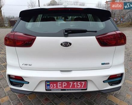 Белый Киа Niro, объемом двигателя 0 л и пробегом 34 тыс. км за 19999 $, фото 22 на Automoto.ua