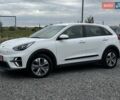Белый Киа Niro, объемом двигателя 0 л и пробегом 98 тыс. км за 19550 $, фото 1 на Automoto.ua