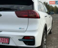 Білий Кіа Niro, об'ємом двигуна 0 л та пробігом 82 тис. км за 23266 $, фото 12 на Automoto.ua