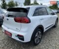 Білий Кіа Niro, об'ємом двигуна 0 л та пробігом 77 тис. км за 21900 $, фото 17 на Automoto.ua