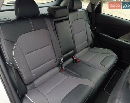 Белый Киа Niro, объемом двигателя 0 л и пробегом 34 тыс. км за 19999 $, фото 35 на Automoto.ua