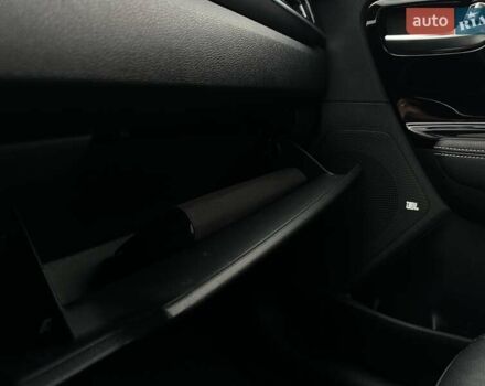 Білий Кіа Niro, об'ємом двигуна 0 л та пробігом 62 тис. км за 24500 $, фото 69 на Automoto.ua