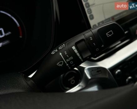 Білий Кіа Niro, об'ємом двигуна 0 л та пробігом 35 тис. км за 24400 $, фото 56 на Automoto.ua