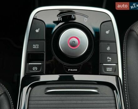 Белый Киа Niro, объемом двигателя 0 л и пробегом 56 тыс. км за 23400 $, фото 57 на Automoto.ua