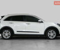 Киа Niro 2021 в Киеве на Automoto.ua Белый Киа Niro, объемом двигателя 0 л и пробегом 52 тыс. км за 18200 $, фото 6 на Automoto.ua