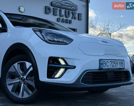 Белый Киа Niro, объемом двигателя 0 л и пробегом 80 тыс. км за 17800 $, фото 15 на Automoto.ua
