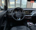 Білий Кіа Niro, об'ємом двигуна 0 л та пробігом 114 тис. км за 17500 $, фото 31 на Automoto.ua