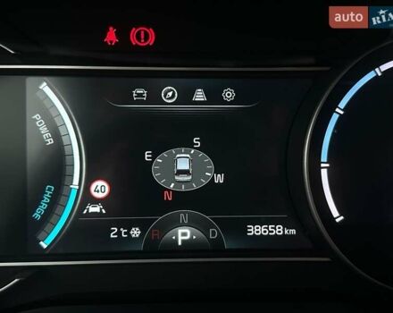 Белый Киа Niro, объемом двигателя 0 л и пробегом 38 тыс. км за 24700 $, фото 57 на Automoto.ua