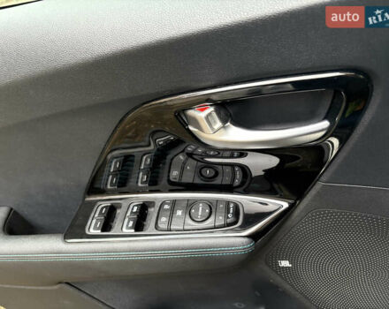 Білий Кіа Niro, об'ємом двигуна 0 л та пробігом 52 тис. км за 20500 $, фото 26 на Automoto.ua