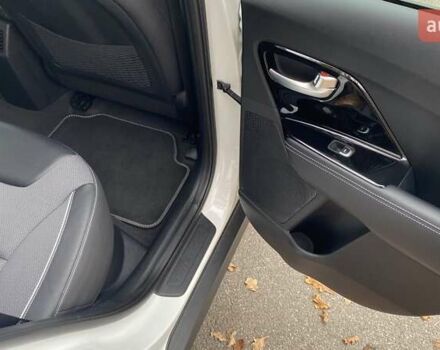 Белый Киа Niro, объемом двигателя 0 л и пробегом 63 тыс. км за 22500 $, фото 34 на Automoto.ua