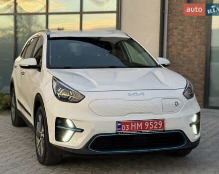 Белый Киа Niro, объемом двигателя 0 л и пробегом 113 тыс. км за 17800 $, фото 12 на Automoto.ua