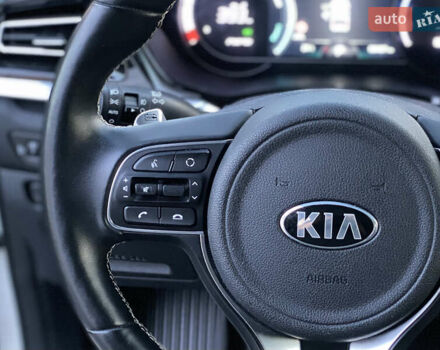 Білий Кіа Niro, об'ємом двигуна 0 л та пробігом 68 тис. км за 20750 $, фото 30 на Automoto.ua