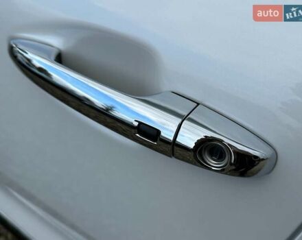 Белый Киа Niro, объемом двигателя 0 л и пробегом 62 тыс. км за 23500 $, фото 29 на Automoto.ua