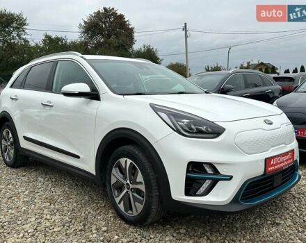 Белый Киа Niro, объемом двигателя 0 л и пробегом 56 тыс. км за 23400 $, фото 22 на Automoto.ua